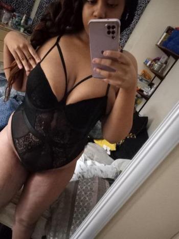 KAY, 23  female escort, Columbus