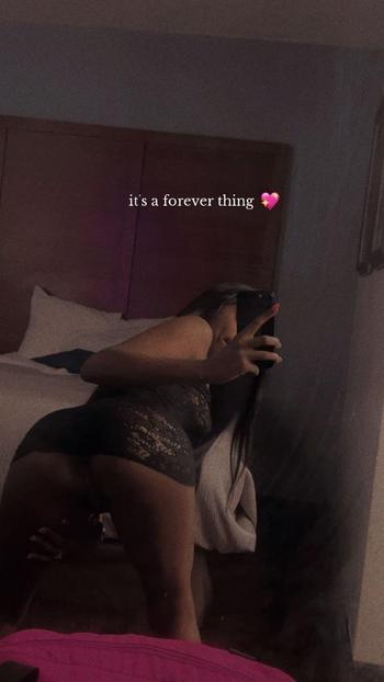 Ava, 23  female escort, Columbus