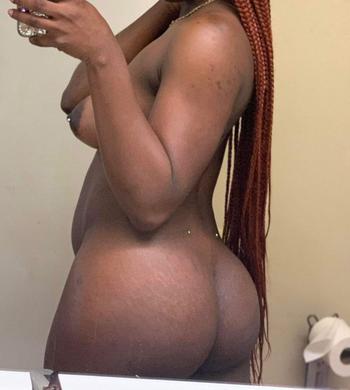 Laila, 24  female escort, Columbus