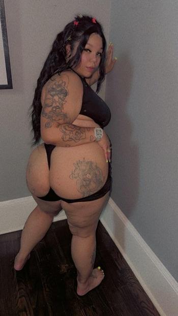 Creme, 25  female escort, Columbus