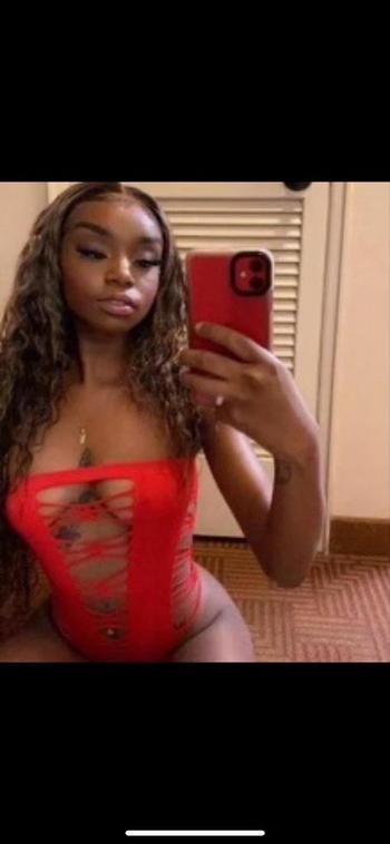 Bre, 23  female escort, Columbus